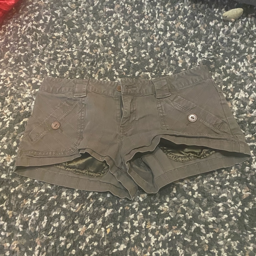 Vintage women’s Volcom shorts size 3